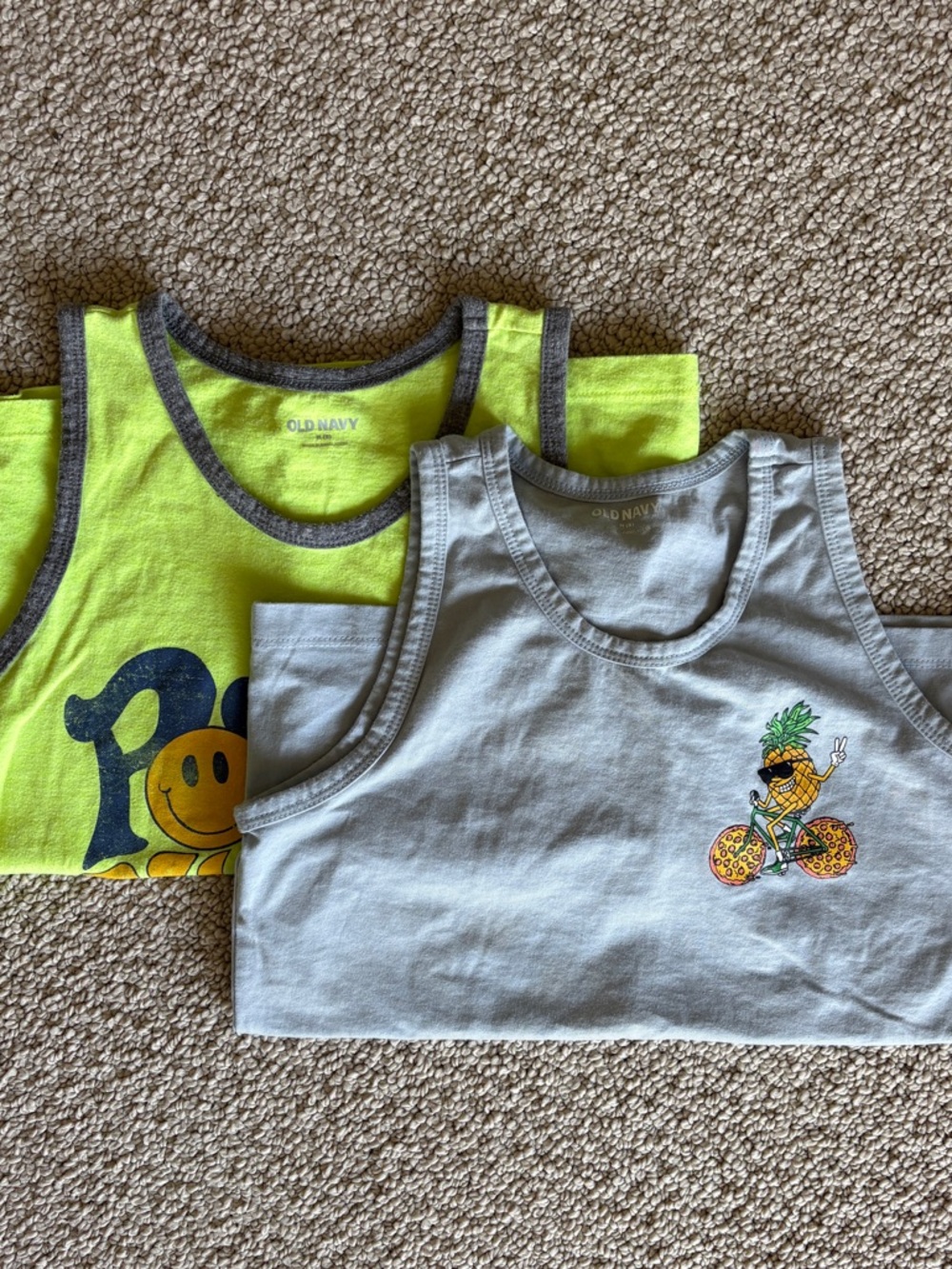 Boys Old Navy Neon Yellow & Light Gray Kids Graphic Tank Duo sz 8